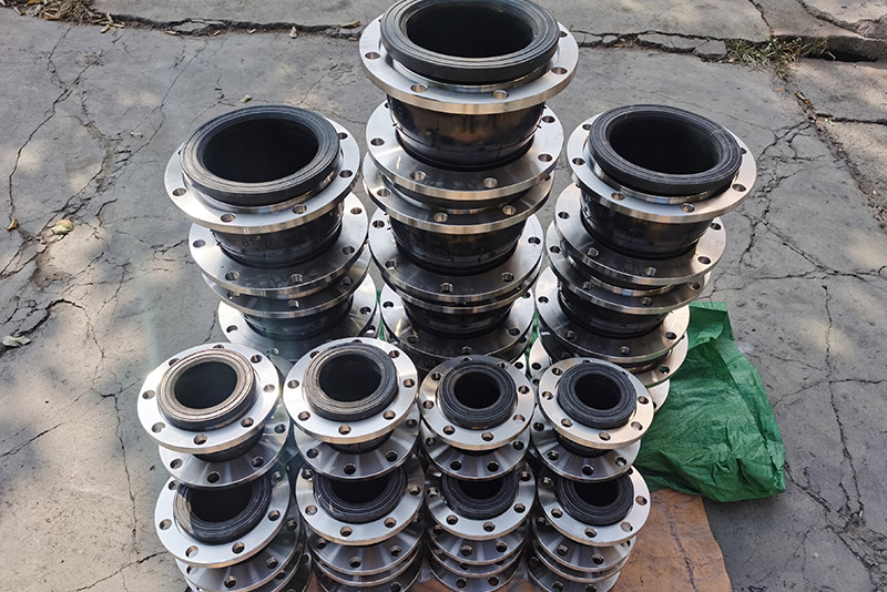 Stainless Steel Rubber Expansion Joint