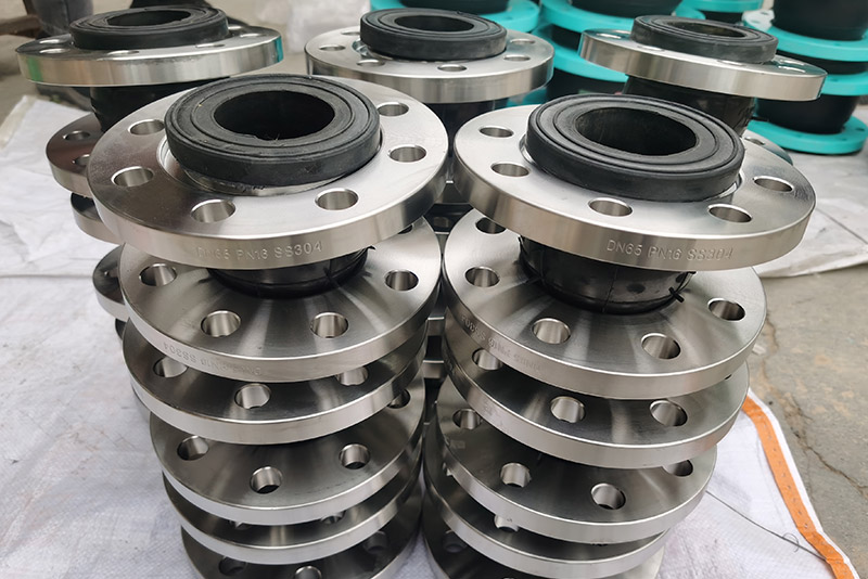 Stainless Steel Rubber Expansion Joint
