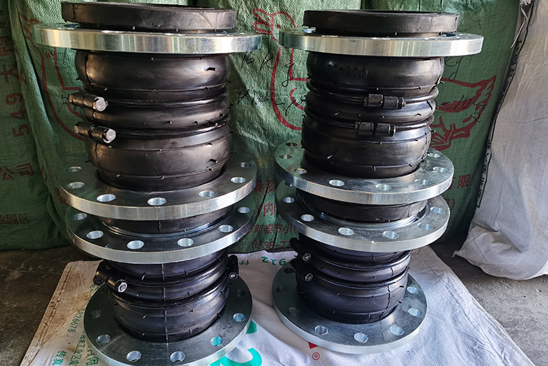 Double-Sphere Rubber Expansion Joint