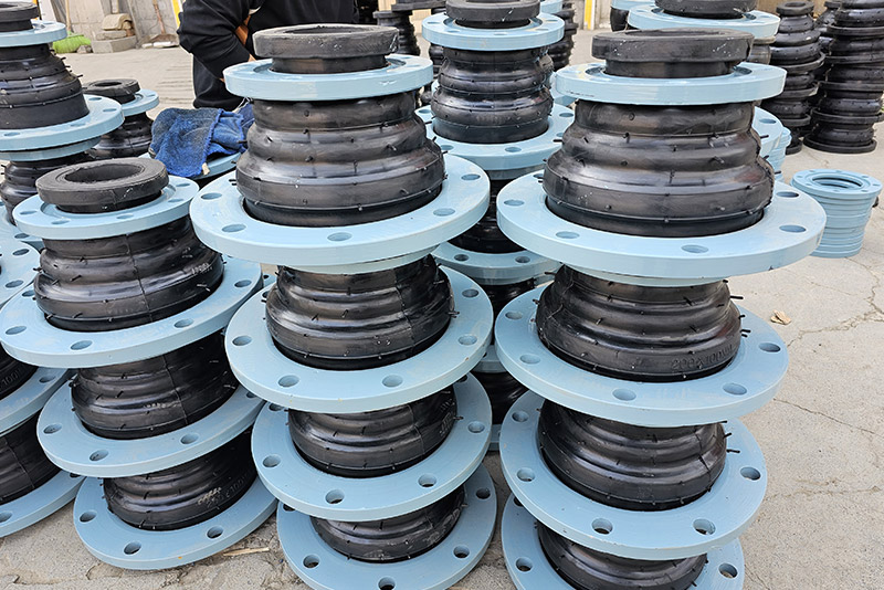 Concentric Reducing Rubber Expansion Joint