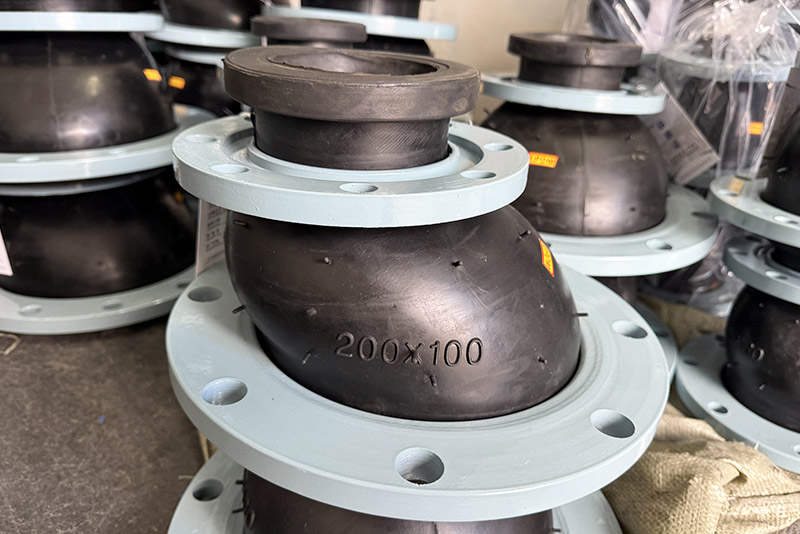 Eccentric Reducing Rubber Expansion Joint