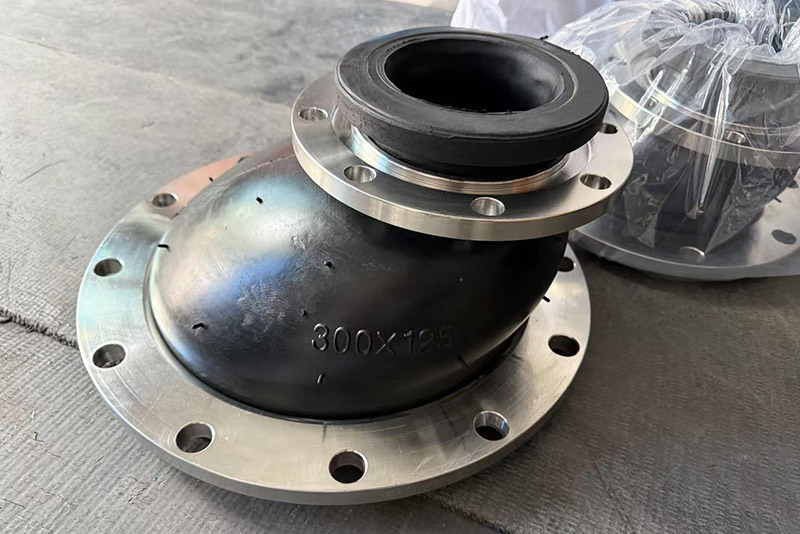 Eccentric Reducing Rubber Expansion Joint