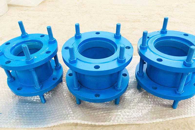 Gland Expansion Joint
