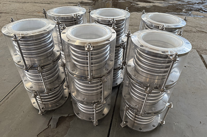 PTFE-bellows-expansion-joint-10